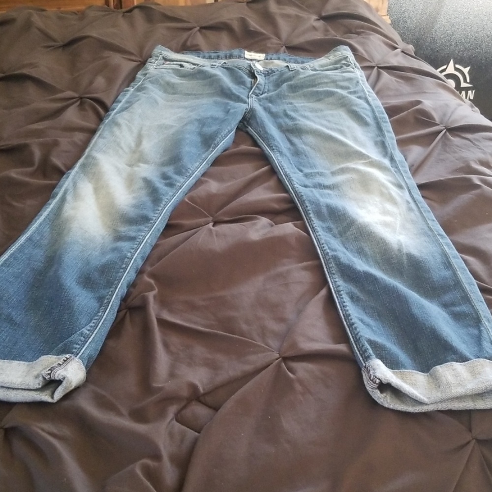 Capris